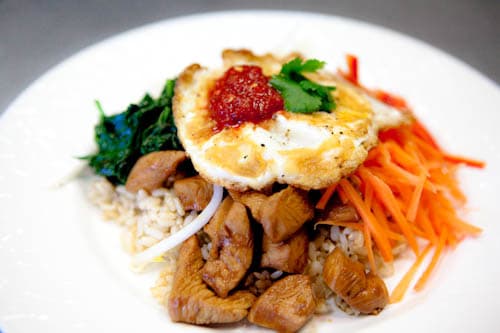 Bibimbap Korean Rice Bowl w/ Chicken