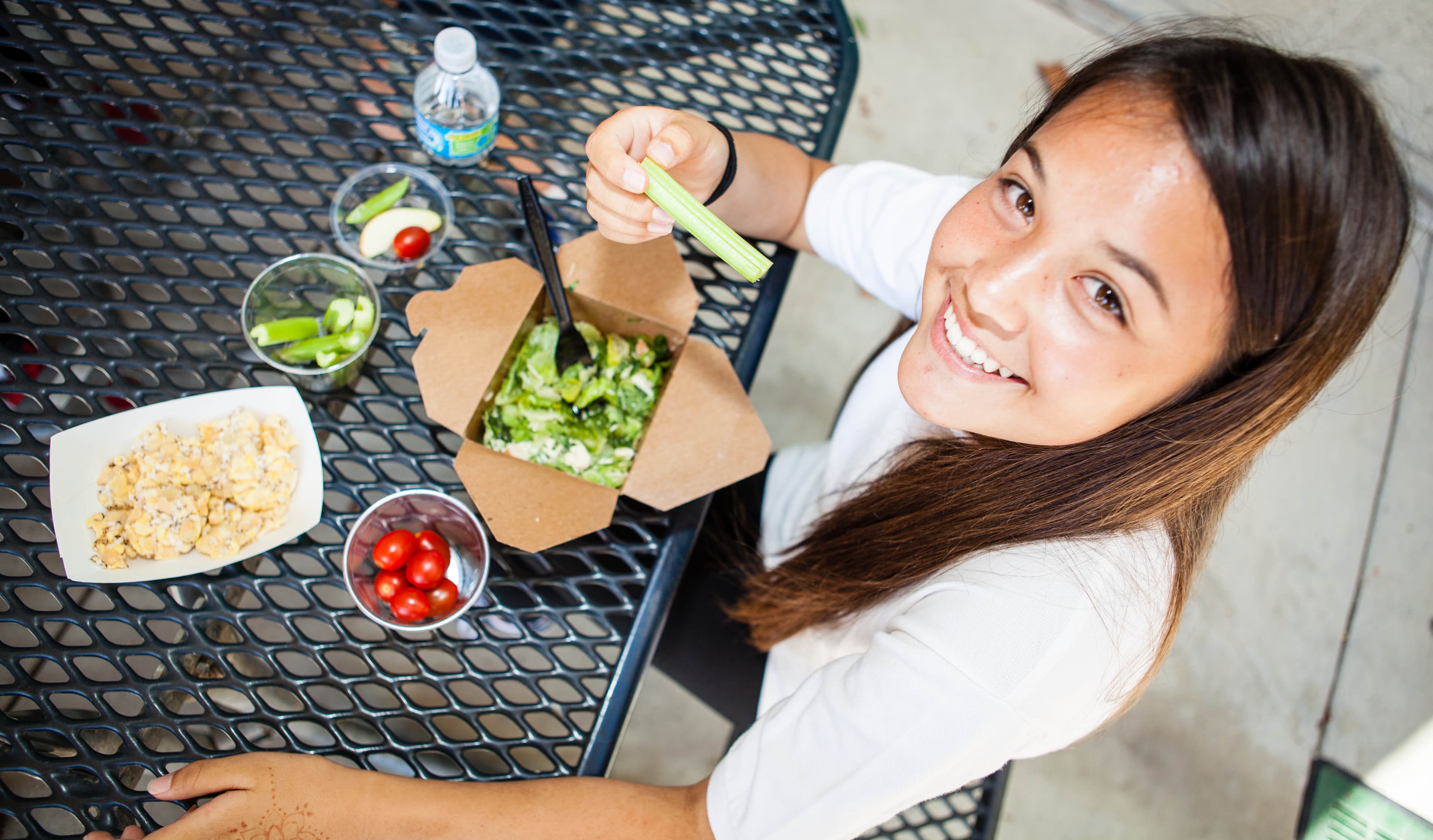 Fresh Lunch MOB meals for parents and children